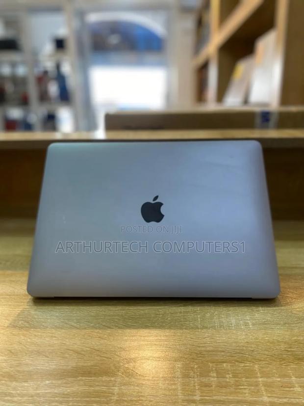 Laptop Apple MacBook Air 2020 M1 8GB Intel Core I5 SSD 256GB · Photo 4