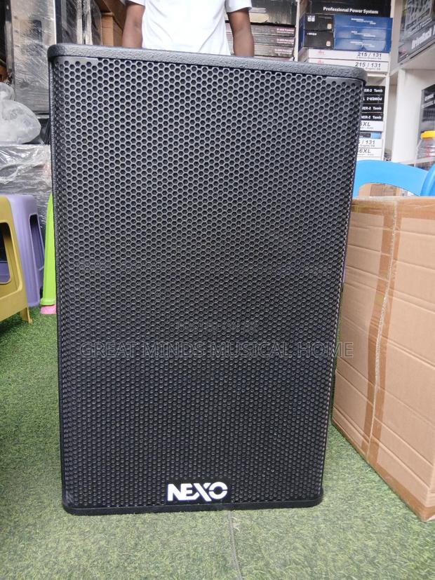 Nexo 15 Inches Stage Monitor · Photo 2