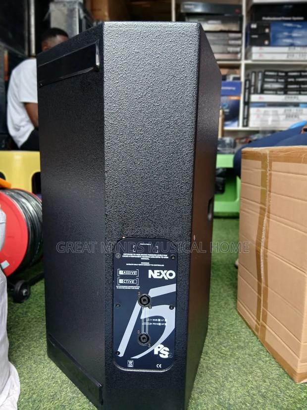 Nexo 15 Inches Stage Monitor · Photo 5
