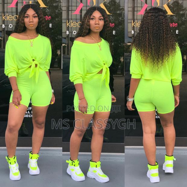 Solid Color Tie Up Hem Off Shoulder Bodycon Tracksuit · Photo 1