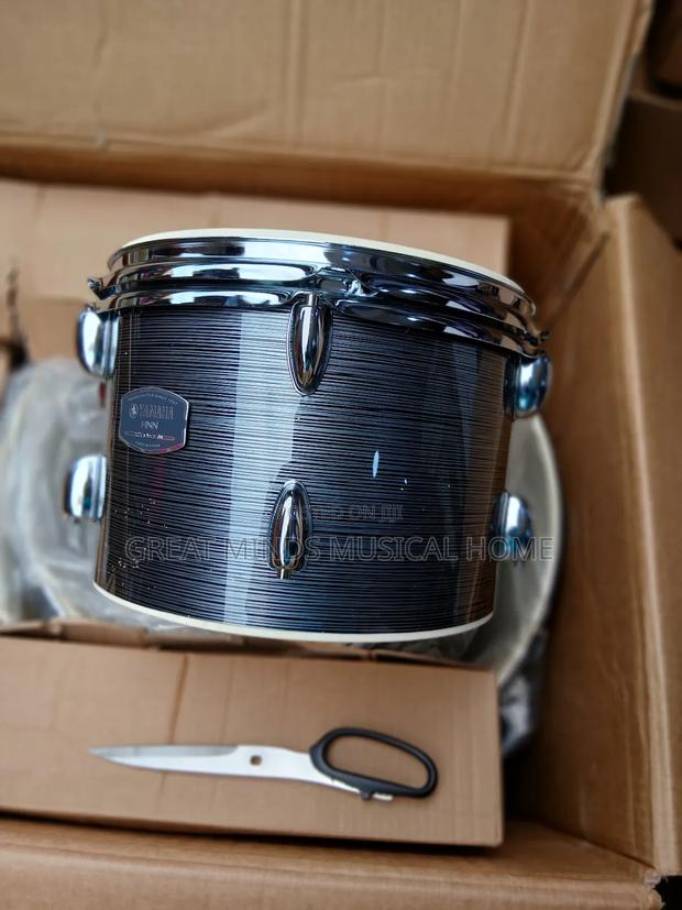 Yamaha 5 Set Drums · Photo 3