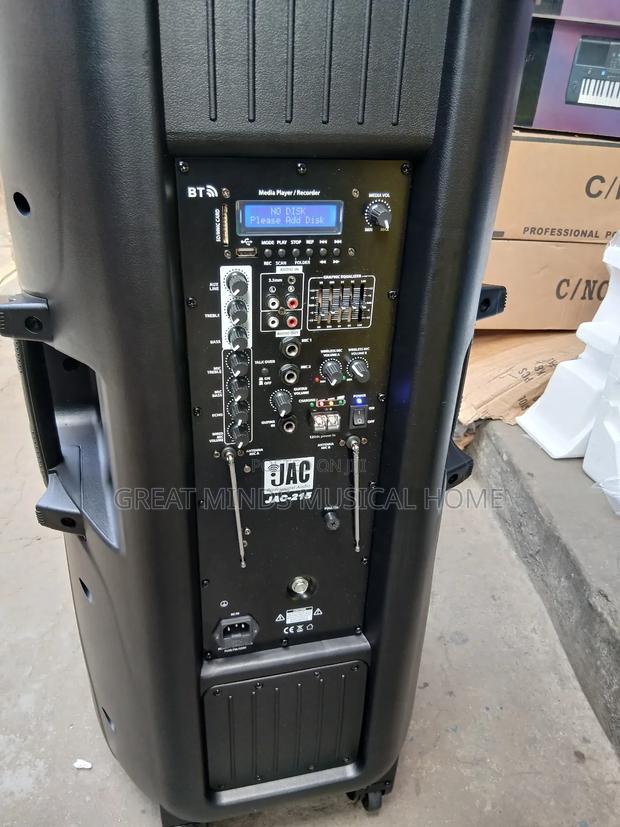 Jac 215 Rechargeable Speaker · Photo 2
