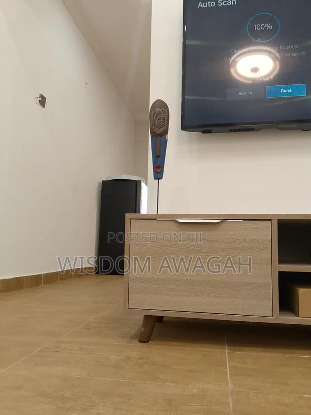 Executive Fully Furnished 1 Bedroom Airbnb · Photo 5