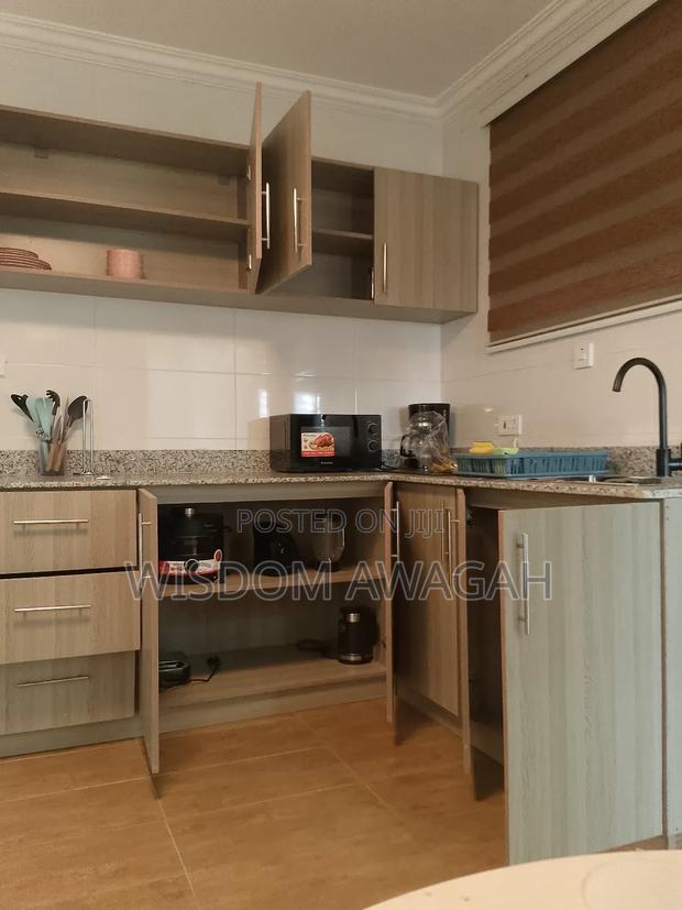 Executive Fully Furnished 1 Bedroom Airbnb · Photo 8