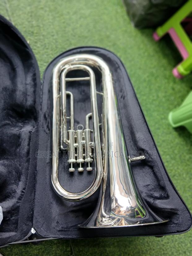 Euphonium Bazz Wind Instrument · Photo 1