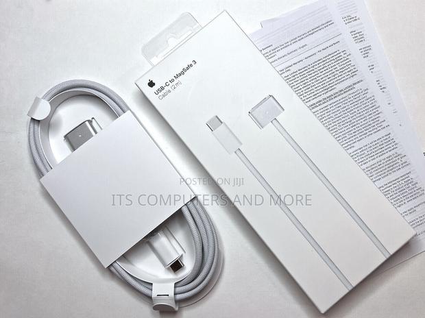 Apple Type-C Magsafe 3 Power Cable · Photo 1