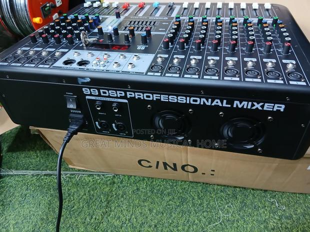 Yamaha KPG 12 Channels Mixer · Photo 4