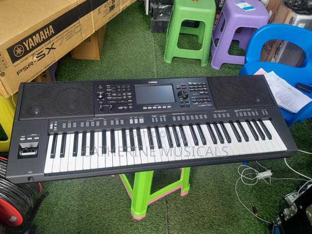 PSR-Sx 720 Yamaha Keyboard · Photo 7