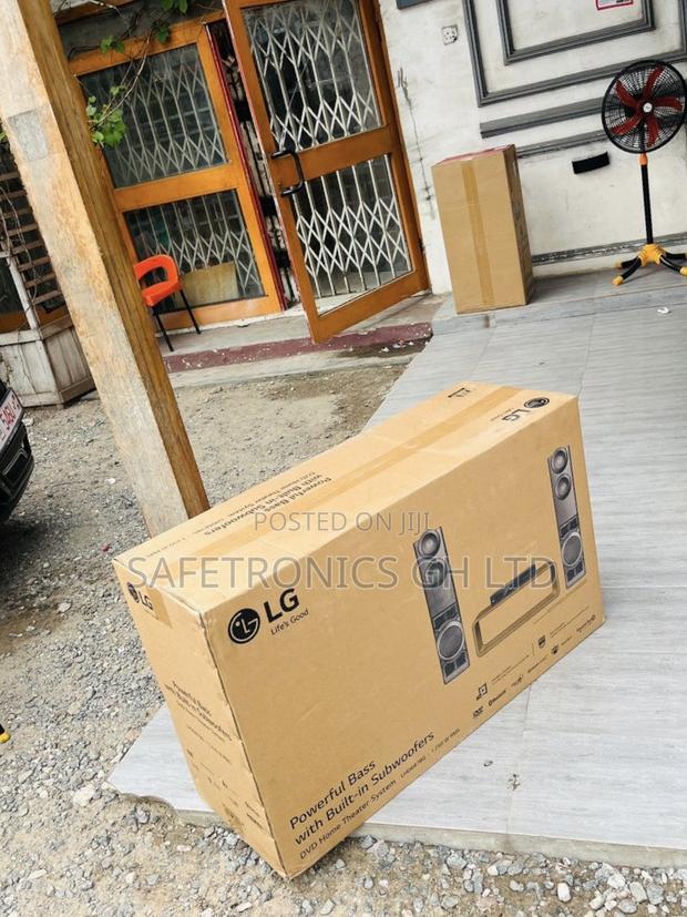 Get Classic 5.1ch Bluetooth Lg LHD 687 1250 Watts Soundbar · Photo 1