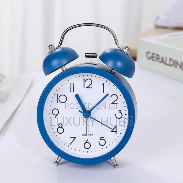 Decorative Student Round Alarm Clock · Photo 5