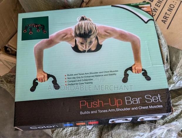 Push-Up Bar Set · Photo 1