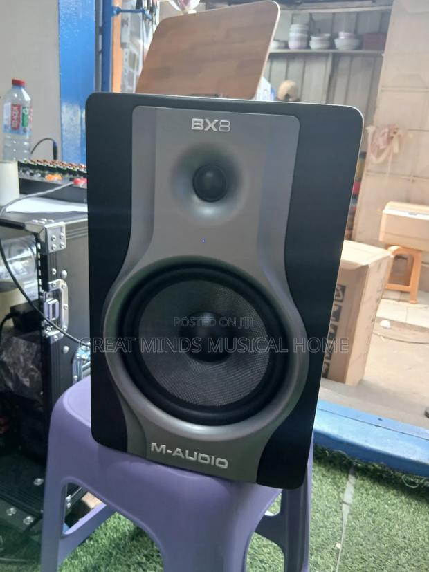M-Audio Bx8 · Photo 2
