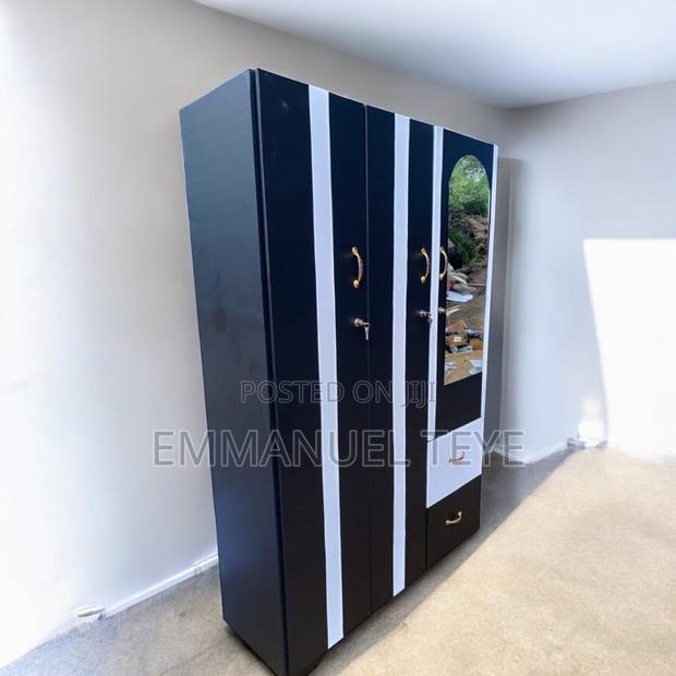2 in One Wardrobe for Sale(Free Delivery) · Photo 1