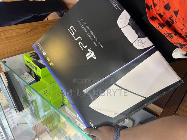 Brand New Sony Ps 5 Slim Digital · Photo 1