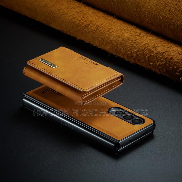 Samsung Z Fold Leather Case With Detachable Magnetic Wallet · Photo 8