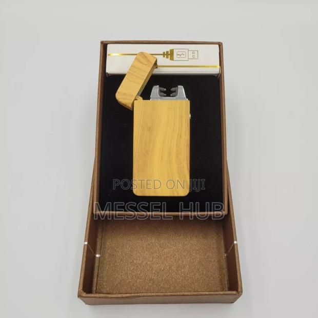 Usb Rechargeable Ligher · Photo 2