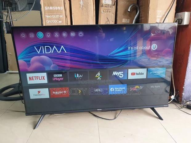 43"Hisense Uhd HDR Edgeless Smart Satellite Tv · Photo 2