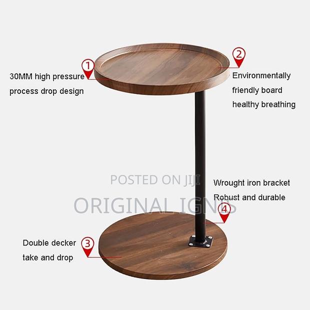 Side Table · Photo 2