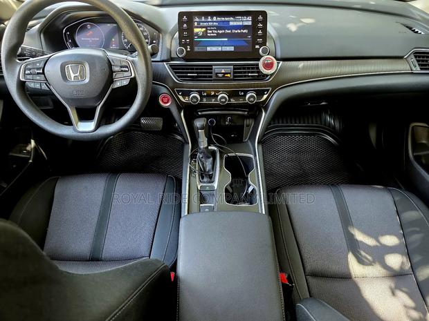 Rent A Car- Honda Accord · Photo 3
