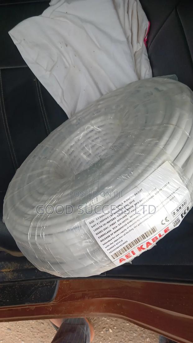 2.5×4 Flexible Cable · Photo 2