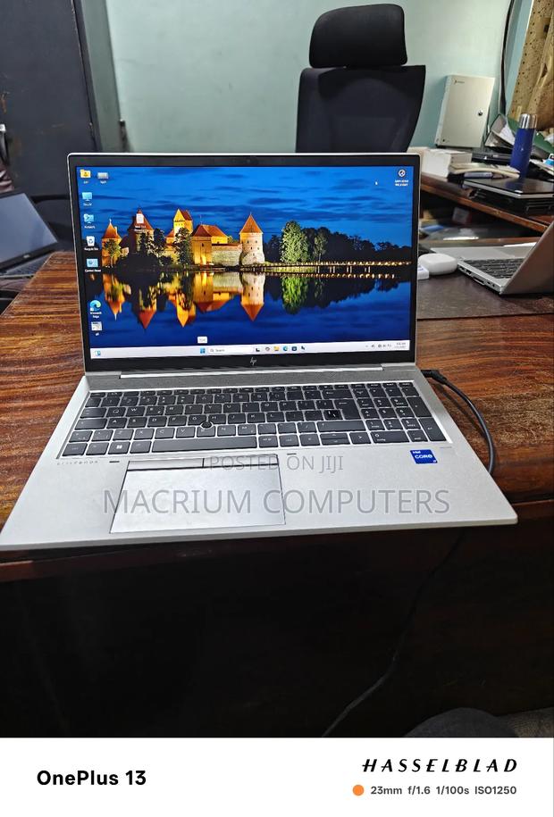 Laptop HP EliteBook 850 G8 16GB Intel Core I7 SSD 512GB · Photo 5