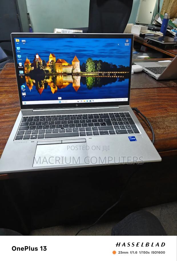 Laptop HP EliteBook 850 G8 16GB Intel Core I7 SSD 512GB · Photo 6