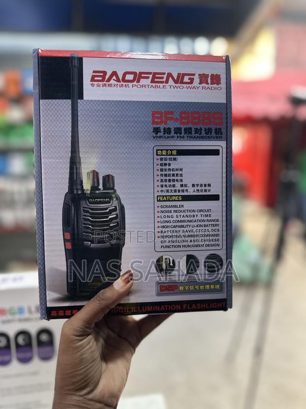 2in1 Baofeng Walkie Talkie · Photo 2
