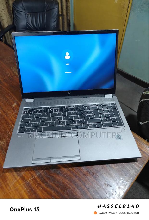 Laptop HP Zbook Fury 15 G7 32GB Intel Core i7 SSD 512GB · Photo 3