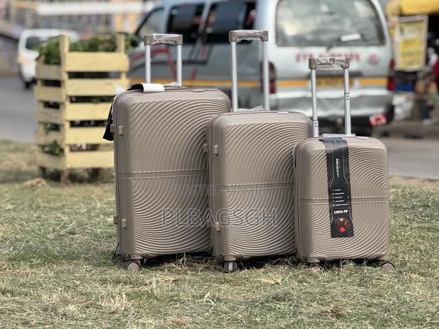 Three Set Pieces Luggage Unbreakable · Photo 5