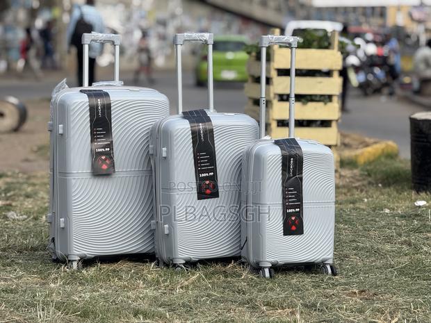 Three Set Pieces Luggage Unbreakable · Photo 6