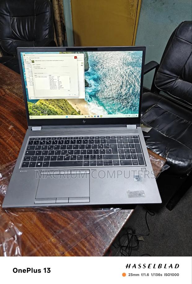 Laptop HP Zbook Fury 15 G7 16GB Intel Core i5 SSD 512GB · Photo 2