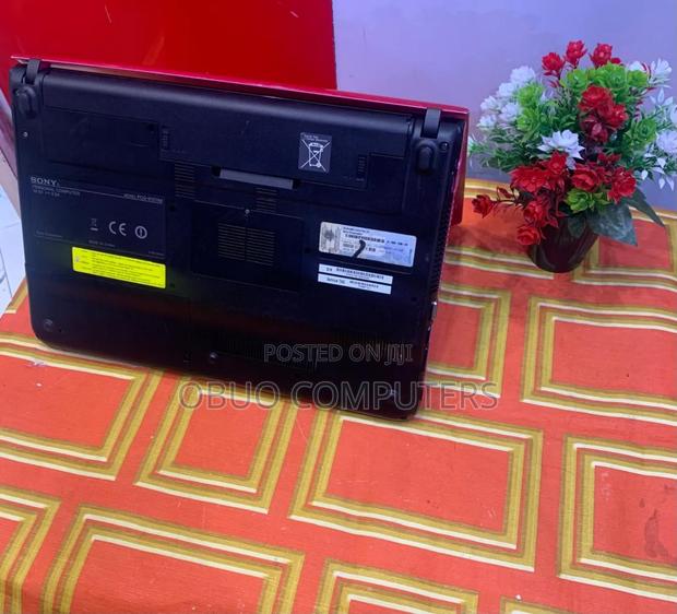 Laptop Sony VAIO PCG-7D1M 8GB Intel Core I3 HDD 500GB · Photo 3