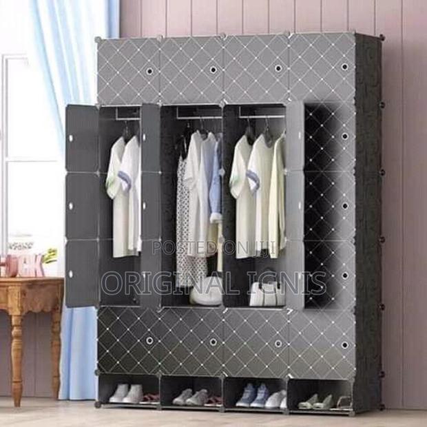 Plastic Wardrobe With Shoe Rack( 20 Cubes ) · Photo 2