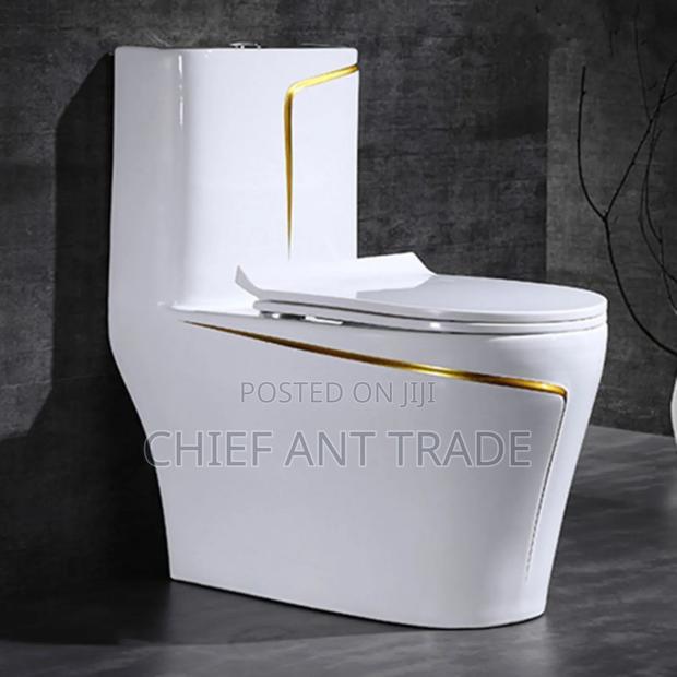 Wc. Toilet Seat. T9318/A057 · Photo 4
