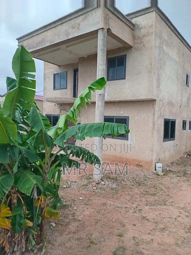 4bdrm House in Tuba To Kokrobitey, Ga South Municipal for sale · Photo 3