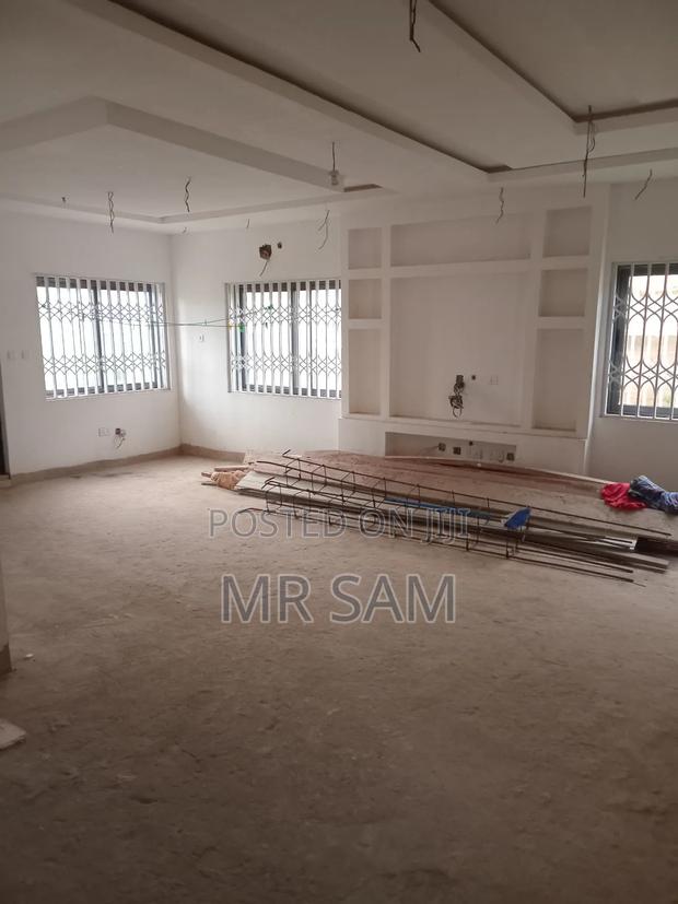 4bdrm House in Tuba To Kokrobitey, Ga South Municipal for sale · Photo 8