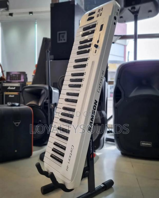 Samson Carbon49 Midi Keyboard · Photo 1