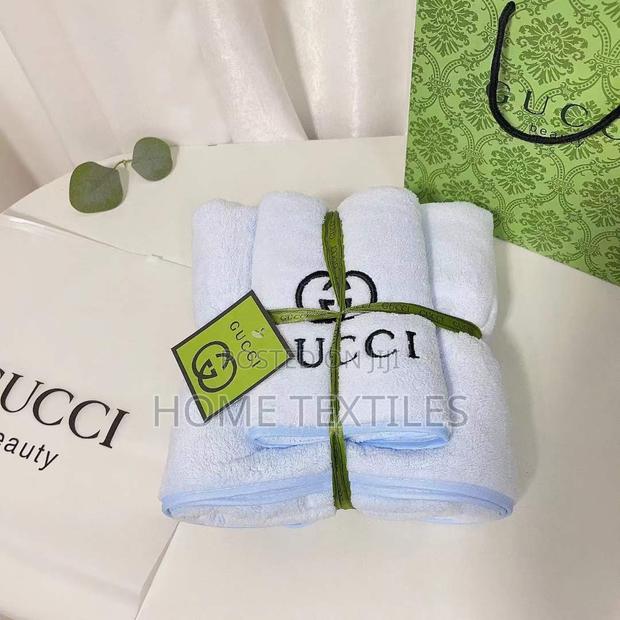 2 In 1 Bath Towels · Photo 1