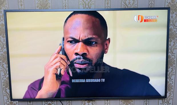 Uk Used Samsung Uhd HDR Smart Digital Satellite 43inches · Photo 3