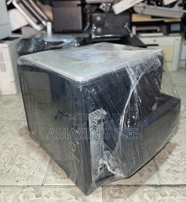 HP Laserjet 600 M602 (Duplex) · Photo 2