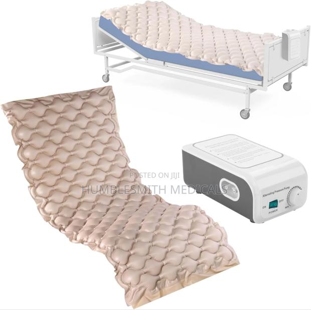 Air/Bubble Mattress · Photo 2
