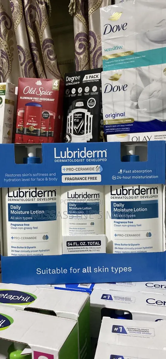 Lubriderm Daily Moisturizing Lotion · Photo 1