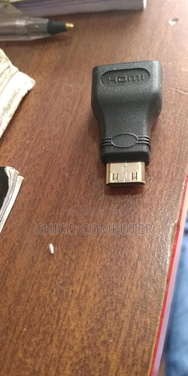 Mini And Micro Hdmi Adapter · Photo 1