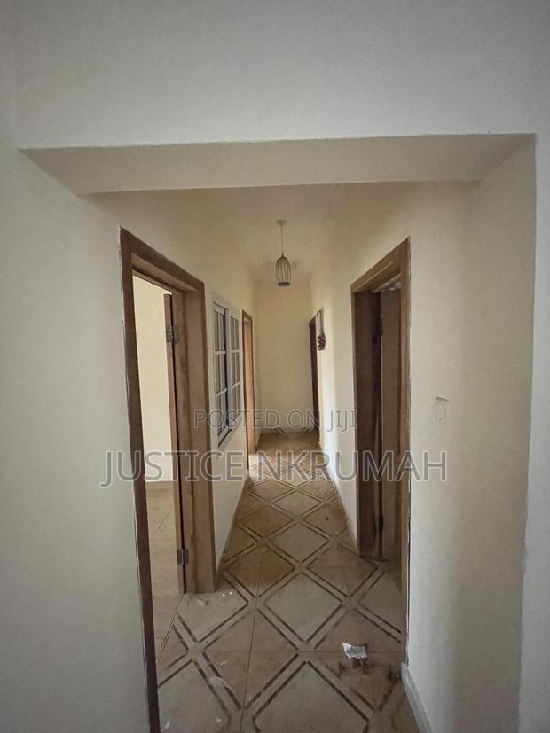 3bdrm Apartment in Mr Justice Estate, West Hills Mall Area for rent · Photo 8