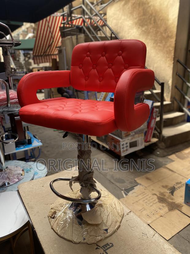 Quality Bar Chair · Photo 1