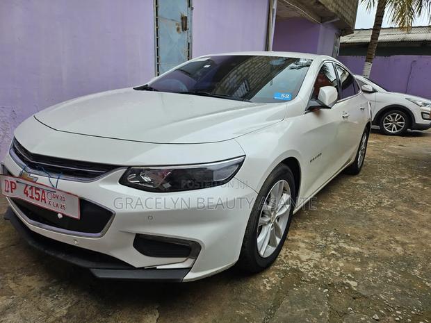 Chevrolet Malibu Premier w/2LZ 2017 White · Photo 3