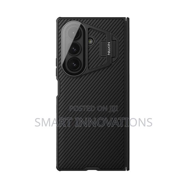 Galaxy Z Fold 8 Ultra Camshield Prop Case With Camera Cover · Photo 2