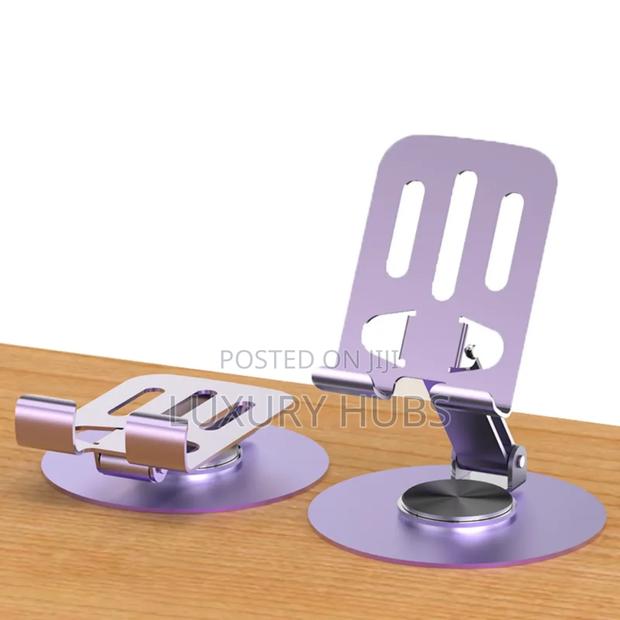 Universal Portable Phone Stand · Photo 1