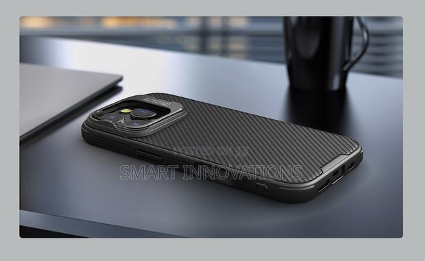 Apple iPhone 16 Pro Max Camshield Prop Magnetic Case · Photo 1