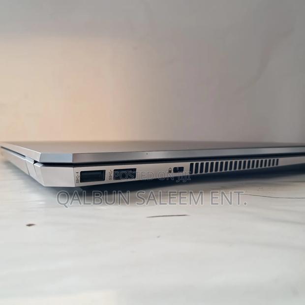 Laptop HP ZBook Studio G5 32GB Intel Core i7 SSD 512GB · Photo 5